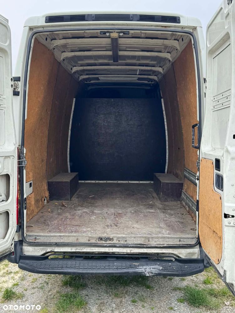 Iveco Daily - 12