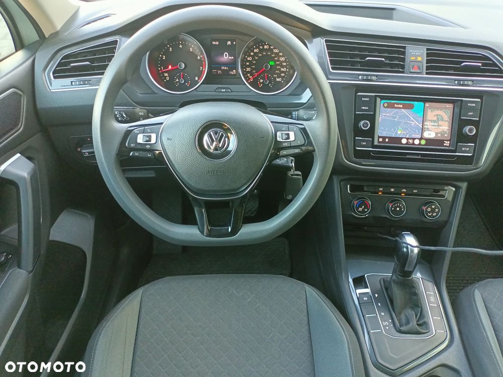 Volkswagen Tiguan - 5