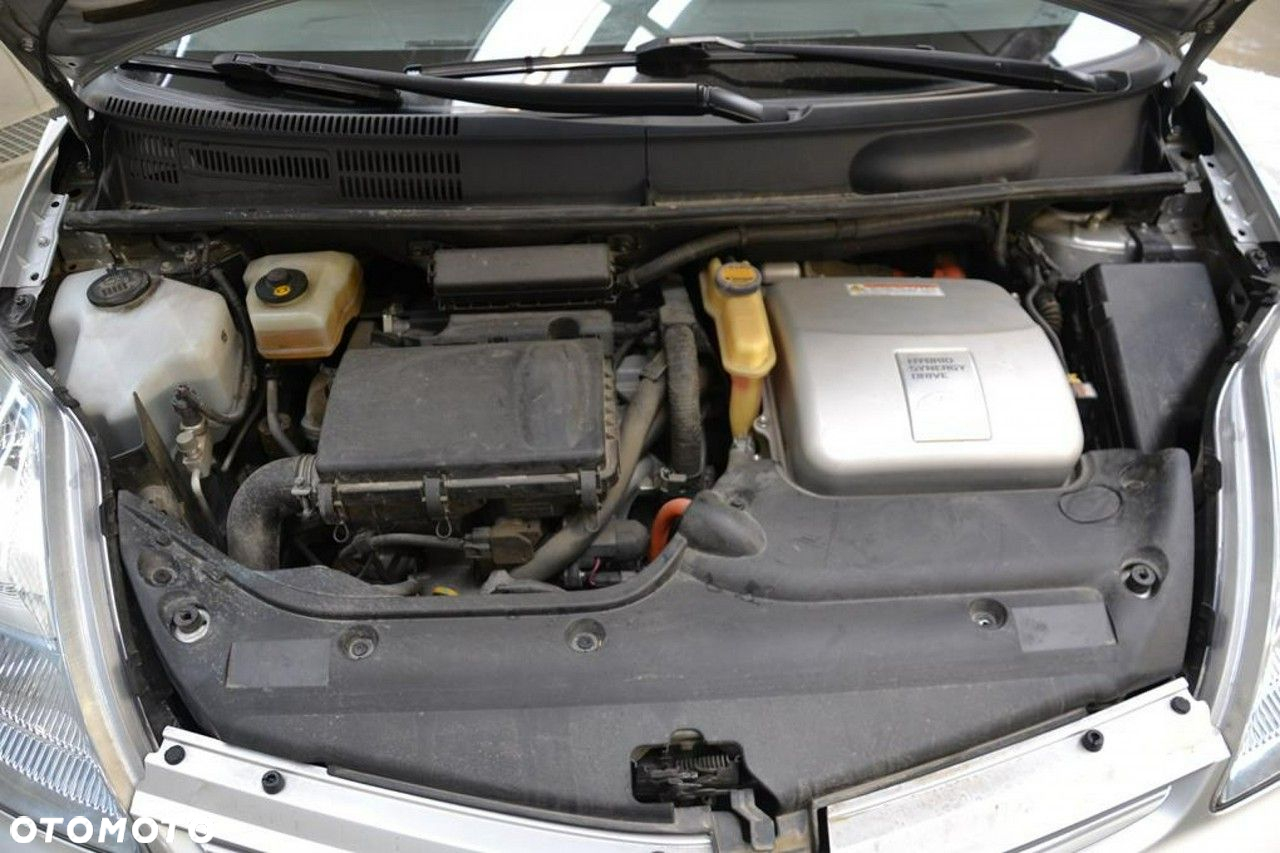 Toyota Prius - 28