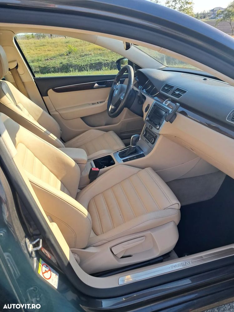 Volkswagen Passat 2.0 TDI BlueMotion Technology Highline DSG - 9