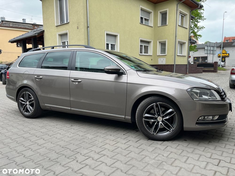 Volkswagen Passat 2.0 TDI DPF Comfortline - 4