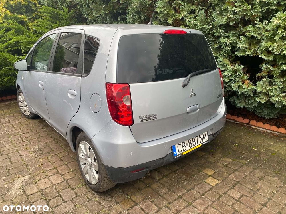 Mitsubishi Colt - 2