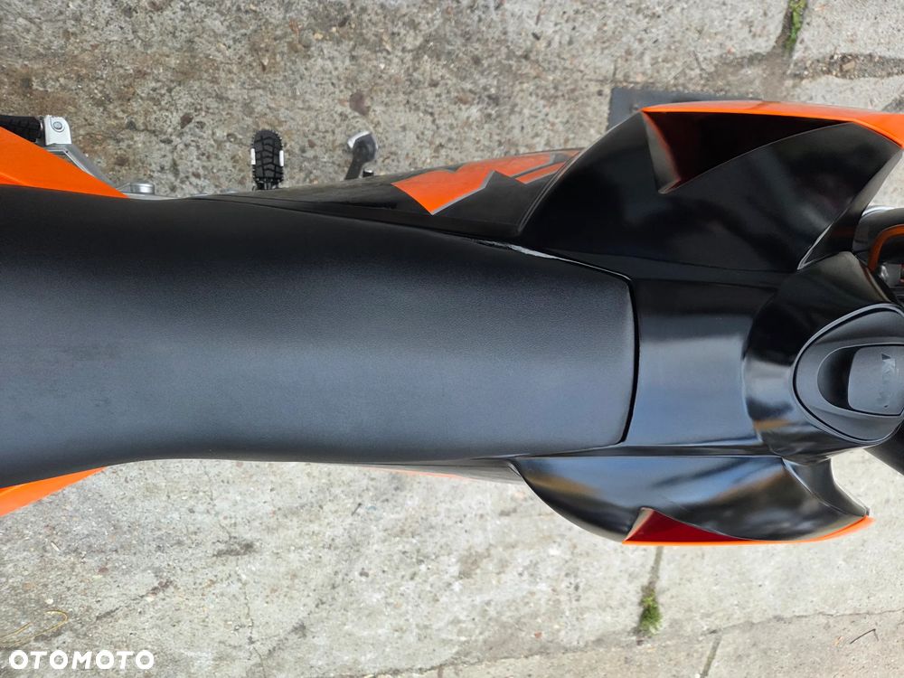 KTM Inny - 37