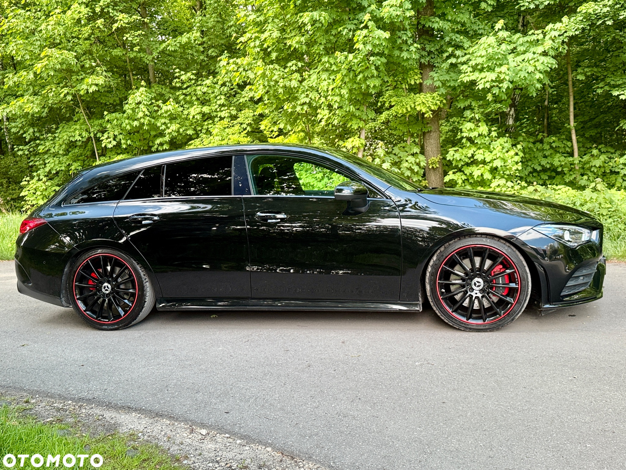 Mercedes-Benz CLA 220 Shooting Brake 7G-DCT AMG Line - 6