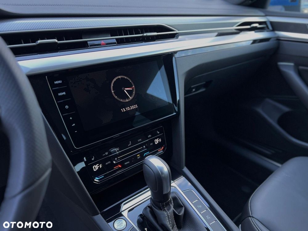 Volkswagen Arteon 2.0 TDI 4Motion R-Line DSG - 11