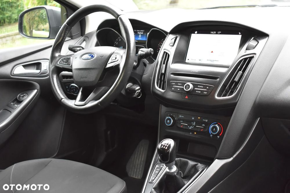 Ford Focus 1.5 EcoBoost Start-Stopp-System COOL&CONNECT - 5