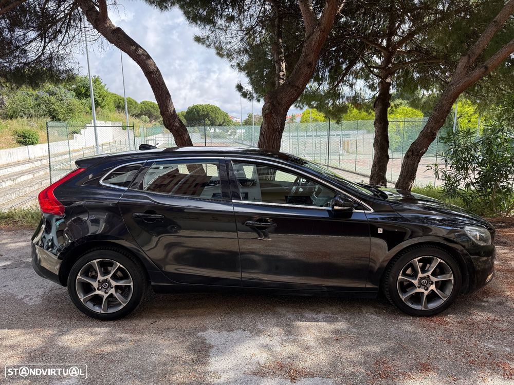 Volvo V40 2.0 D2 Volvo Ocean Race - 11