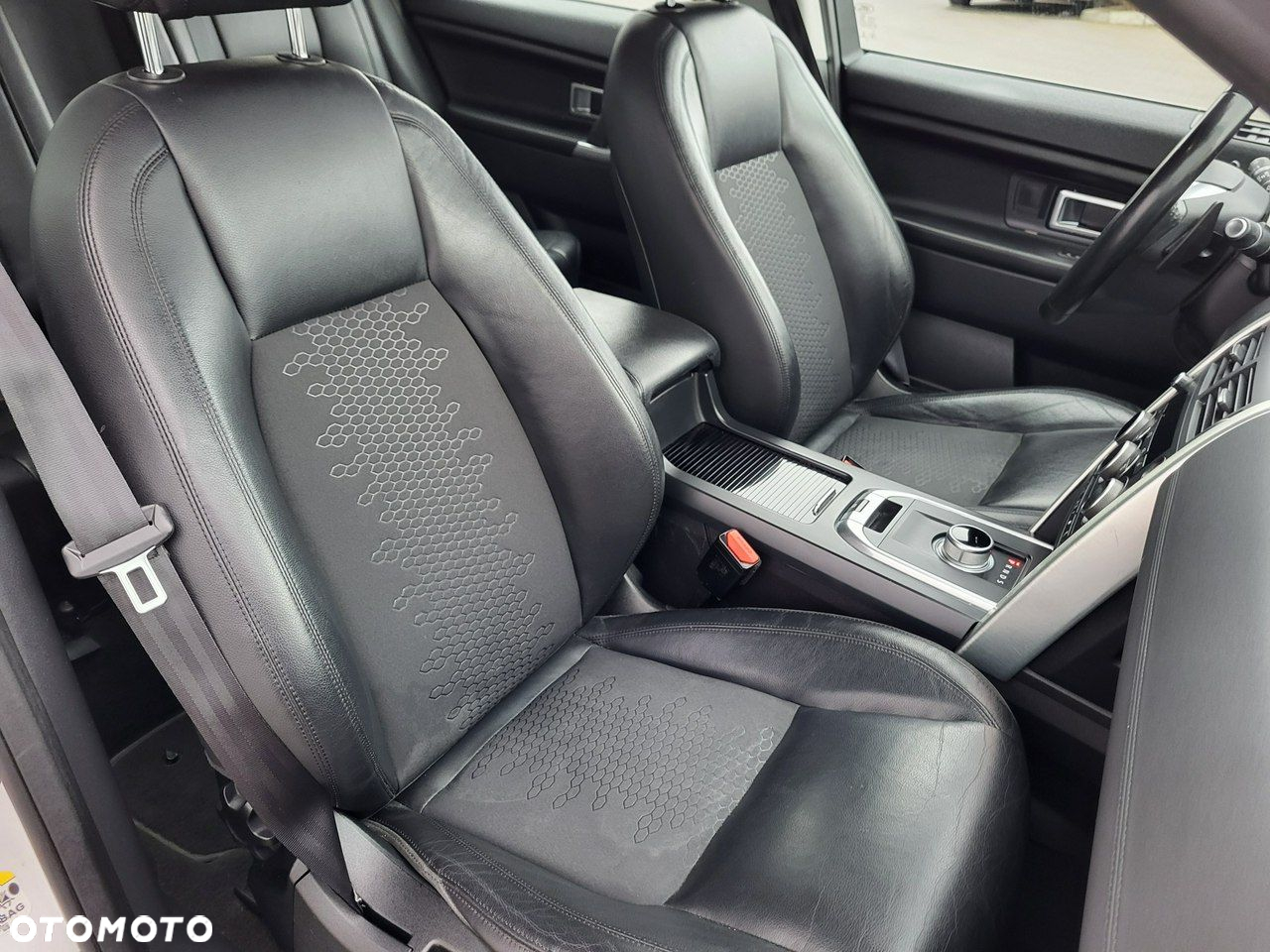 Land Rover Discovery Sport - 20
