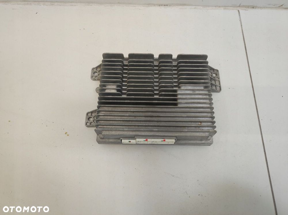MODUŁ STEROWNIK WZMACNIACZ RADIA NAWIGACJI AUDIO SUBWOOFERA VINFAST VF9 - 1