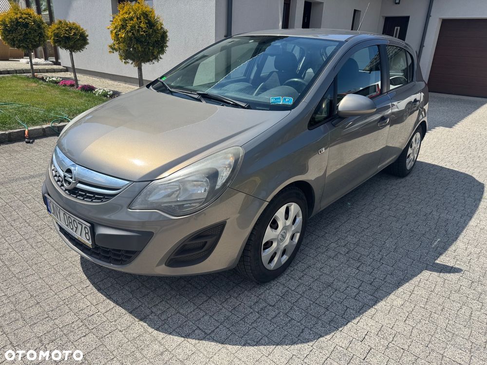 Opel Corsa 1.4 16V Edition 150 - 1