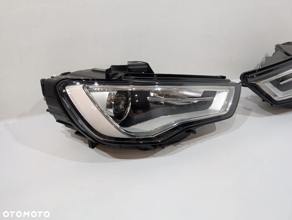 AUDI A3 8V LAMPA LEWA PRAWA PRZÓD XENON 8V0941005 8V0941006 EUROPA KOMPLETNE - 2