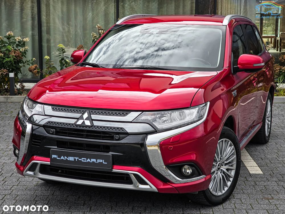 Mitsubishi Outlander 2.4 4WD Plug-In Hybrid Plus - 2