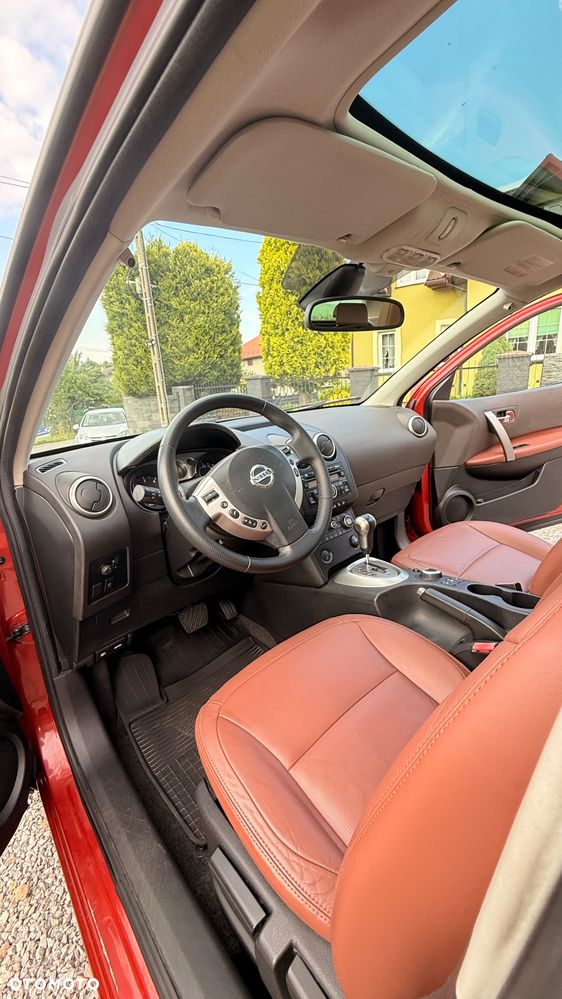 Nissan Qashqai 2.0 dCi 4x4 Tekna - 9