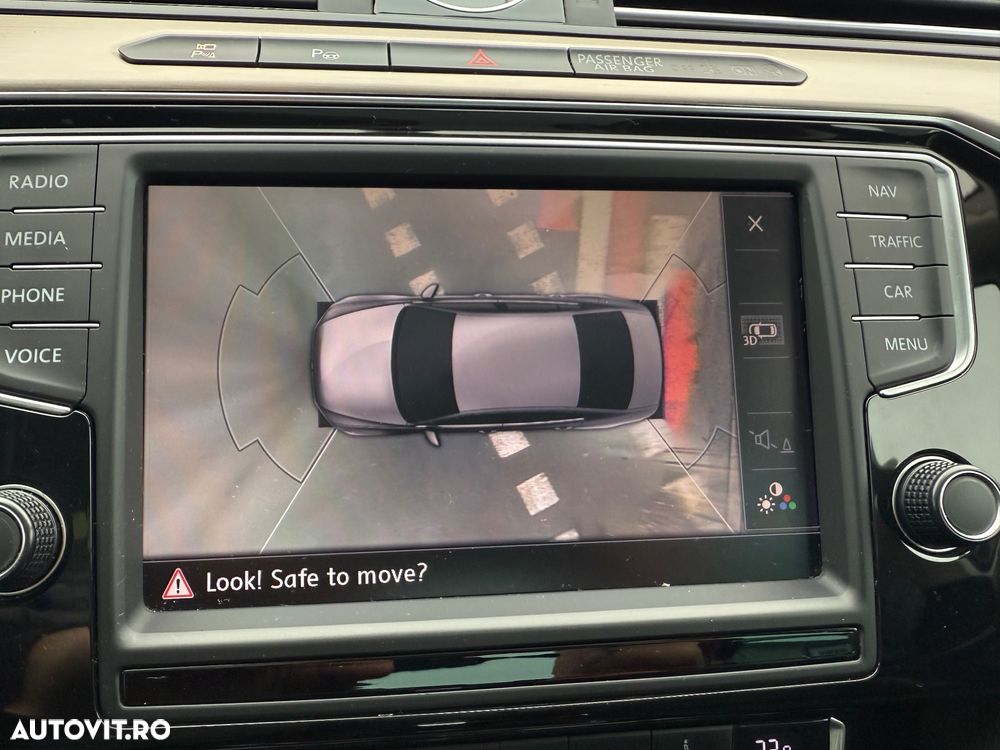 Volkswagen Passat Variant 1.6 TDI SCR DSG Business - 16