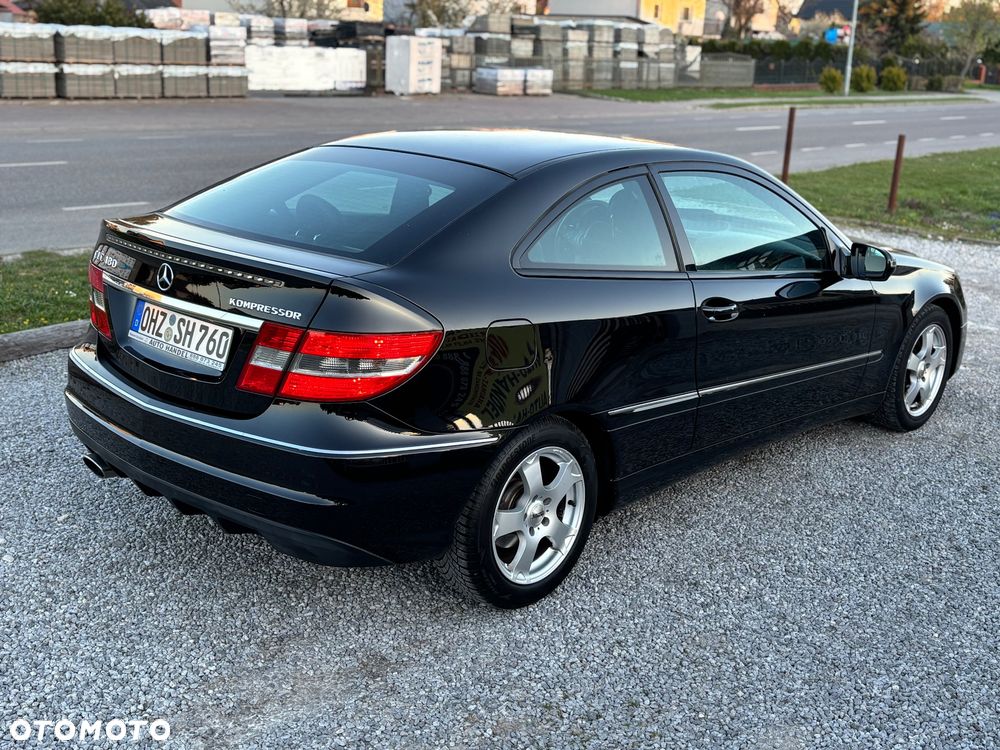 Mercedes-Benz CLC - 21