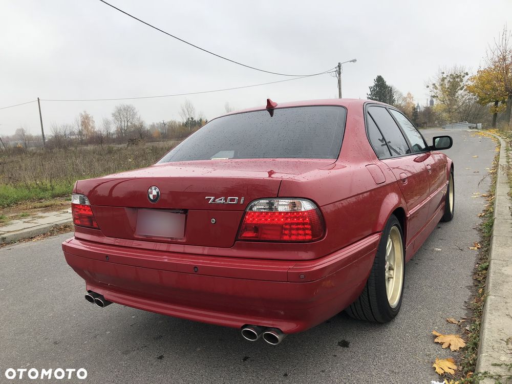 BMW Seria 7 740i - 13