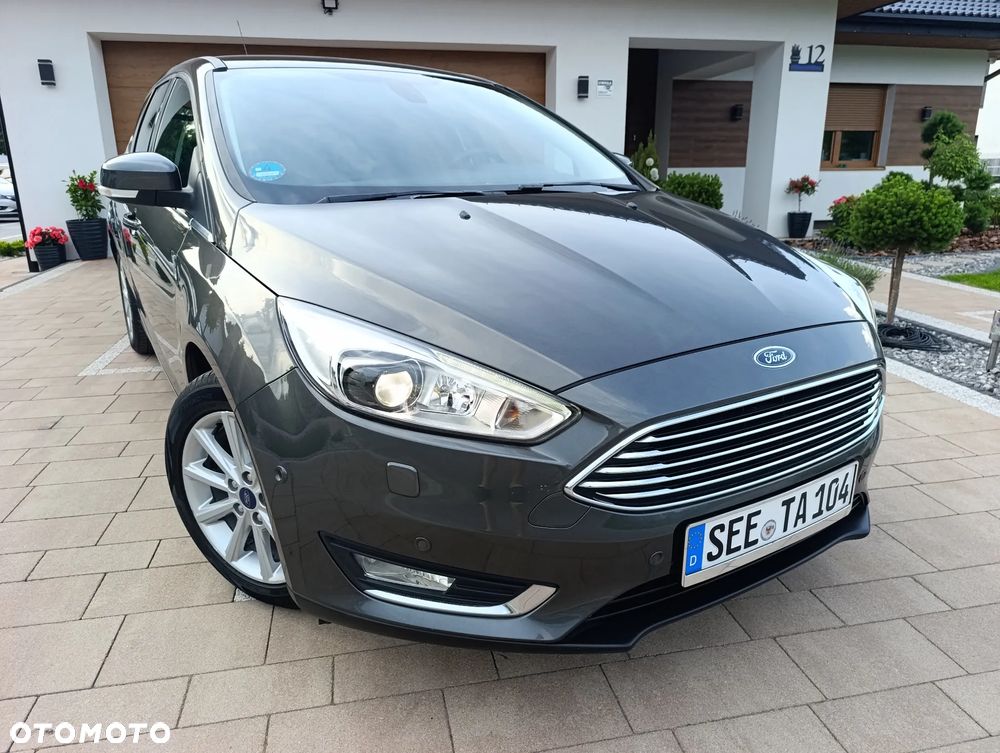 Ford Focus 1.0 EcoBoost Titanium - 4