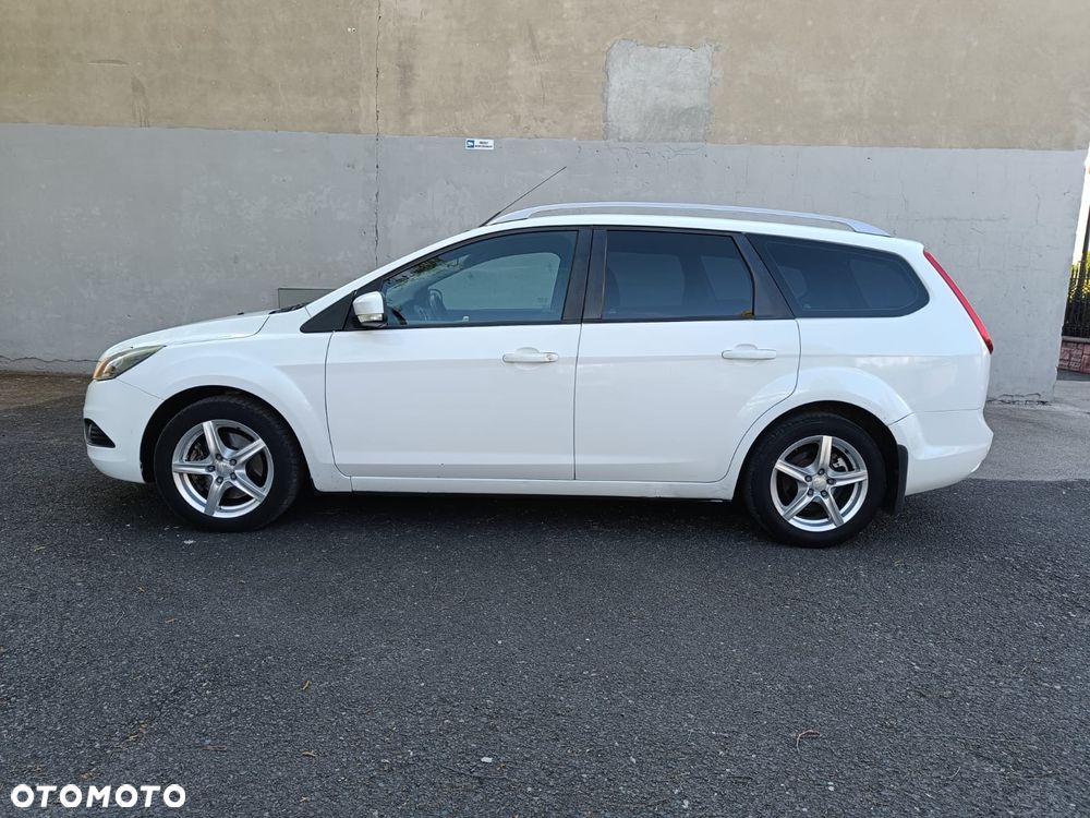 Ford Focus ver-1-8-tdci-trend-plus - 3