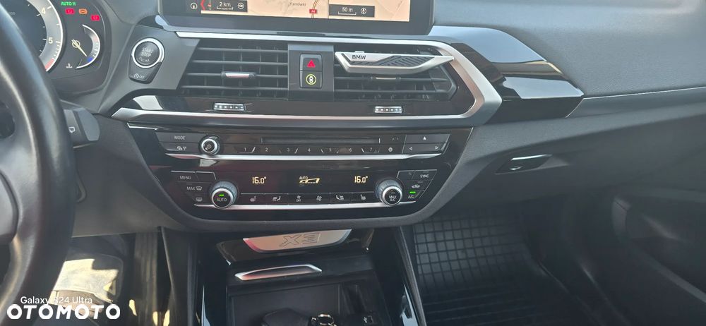 BMW X3 sDrive18d Advantage - 33