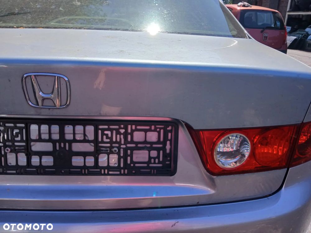 Honda Accord VII sedan klapa bagażnika - 4