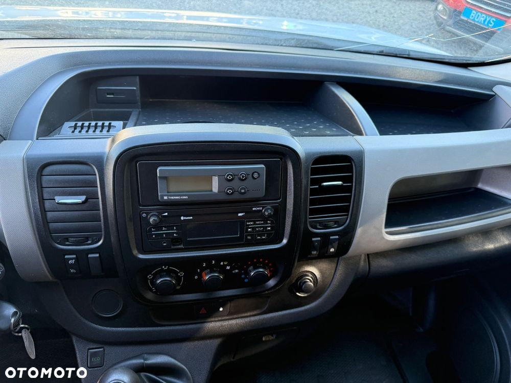 Renault Trafic - 17