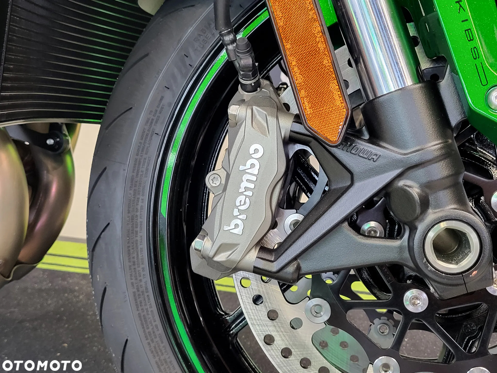 Kawasaki H2 - 5
