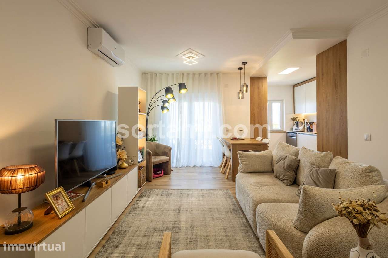 Apartamento T3 Venda em Quarteira,Loulé - Grande imagem: 2/24