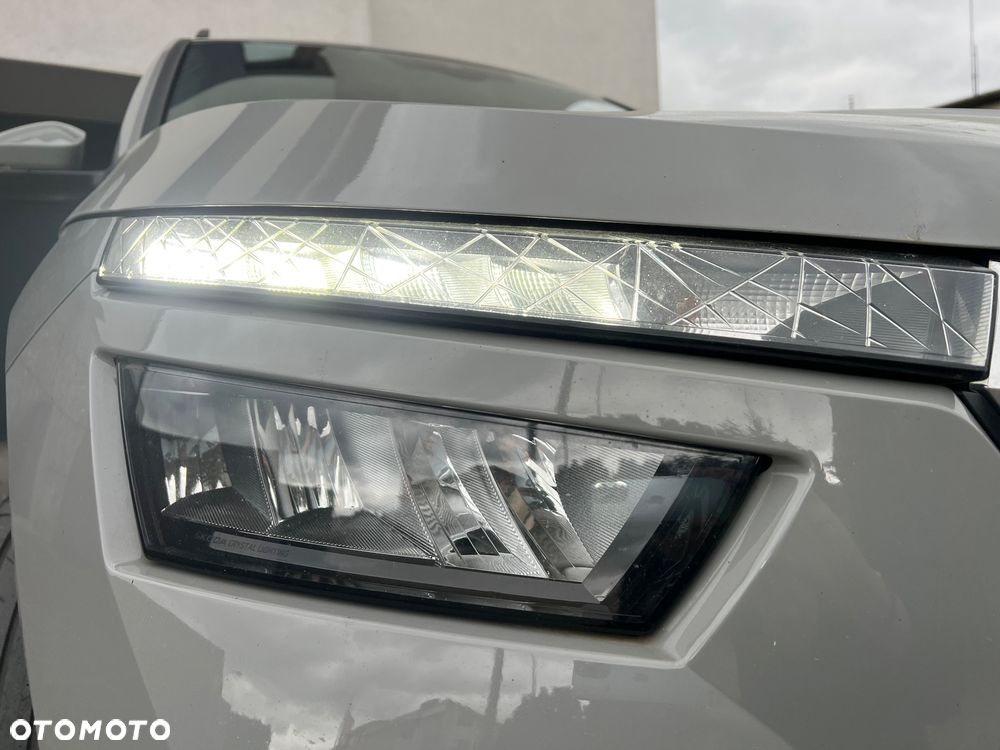 Skoda Kamiq 1.0 TSI Monte Carlo - 28
