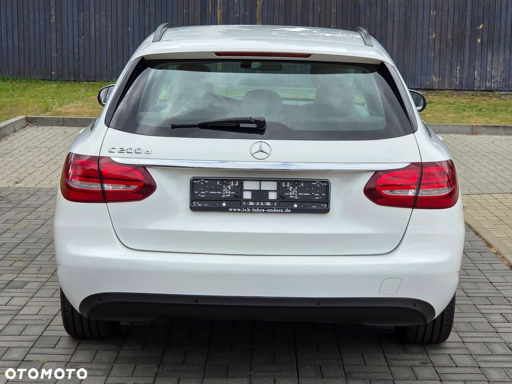 Mercedes-Benz Klasa C 200 (BlueTEC) d Exclusive - 4