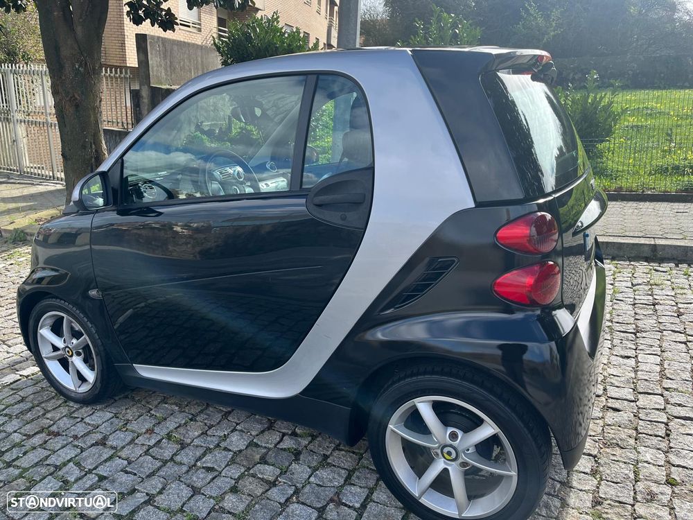 Smart ForTwo Coupé 1.0 mhd Pulse 71 Softouch - 11