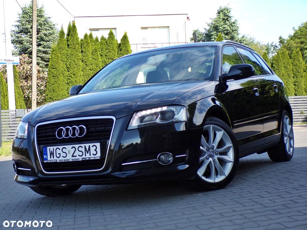 Audi A3 Sportback 2.0 TDI S line Sportpaket plus - 1