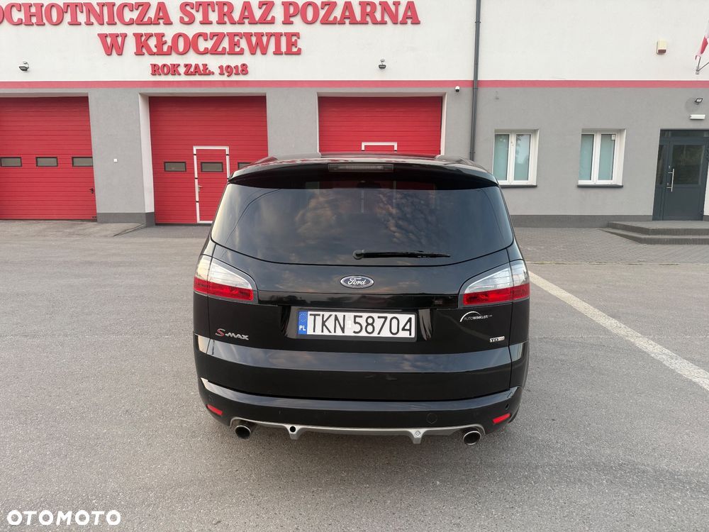 Ford S-Max - 10