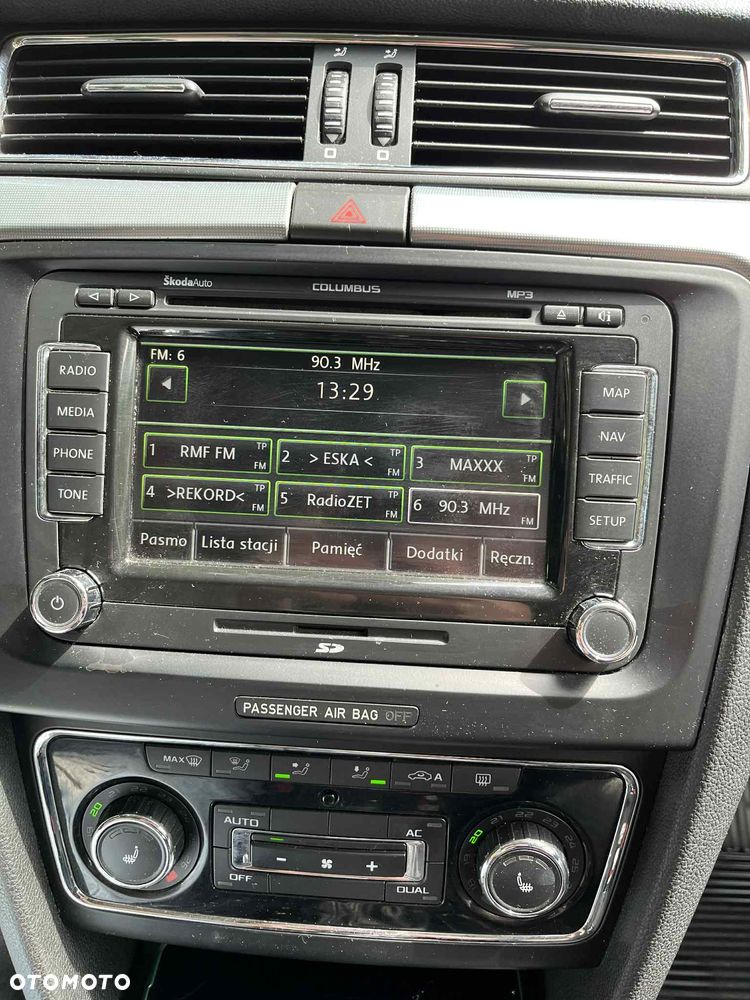 Skoda Superb 2.0 TDI Elegance DSG - 8