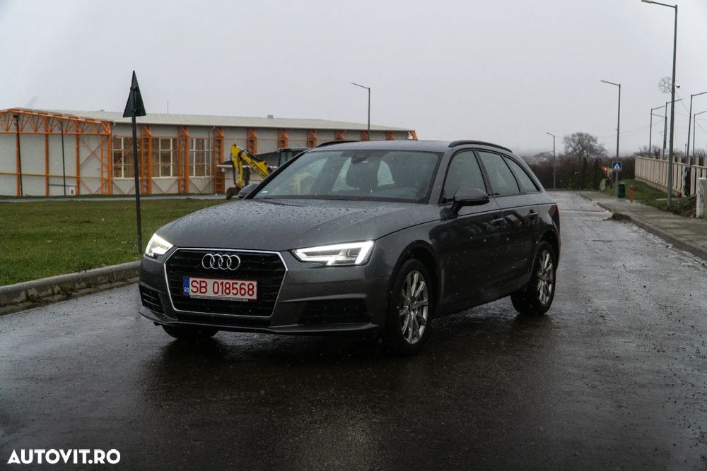 Audi A4 Avant 2.0 TDI S tronic - 1