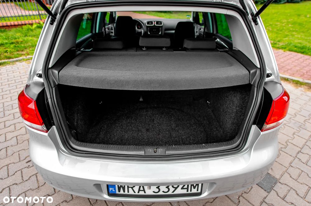 Volkswagen Golf 1.6 Highline - 19