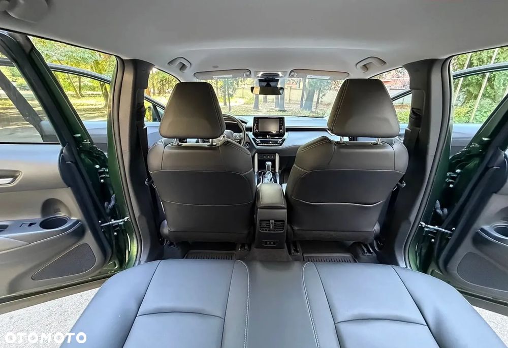 Toyota Corolla Cross - 14