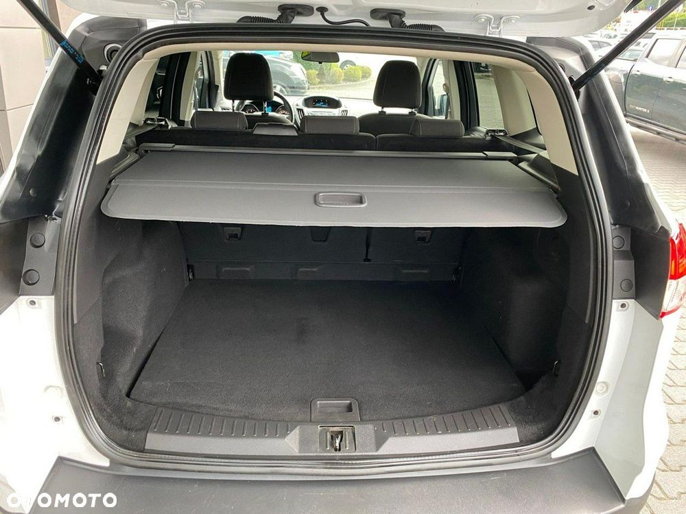 Ford Kuga 2.0 TDCi 2x4 Trend - 6