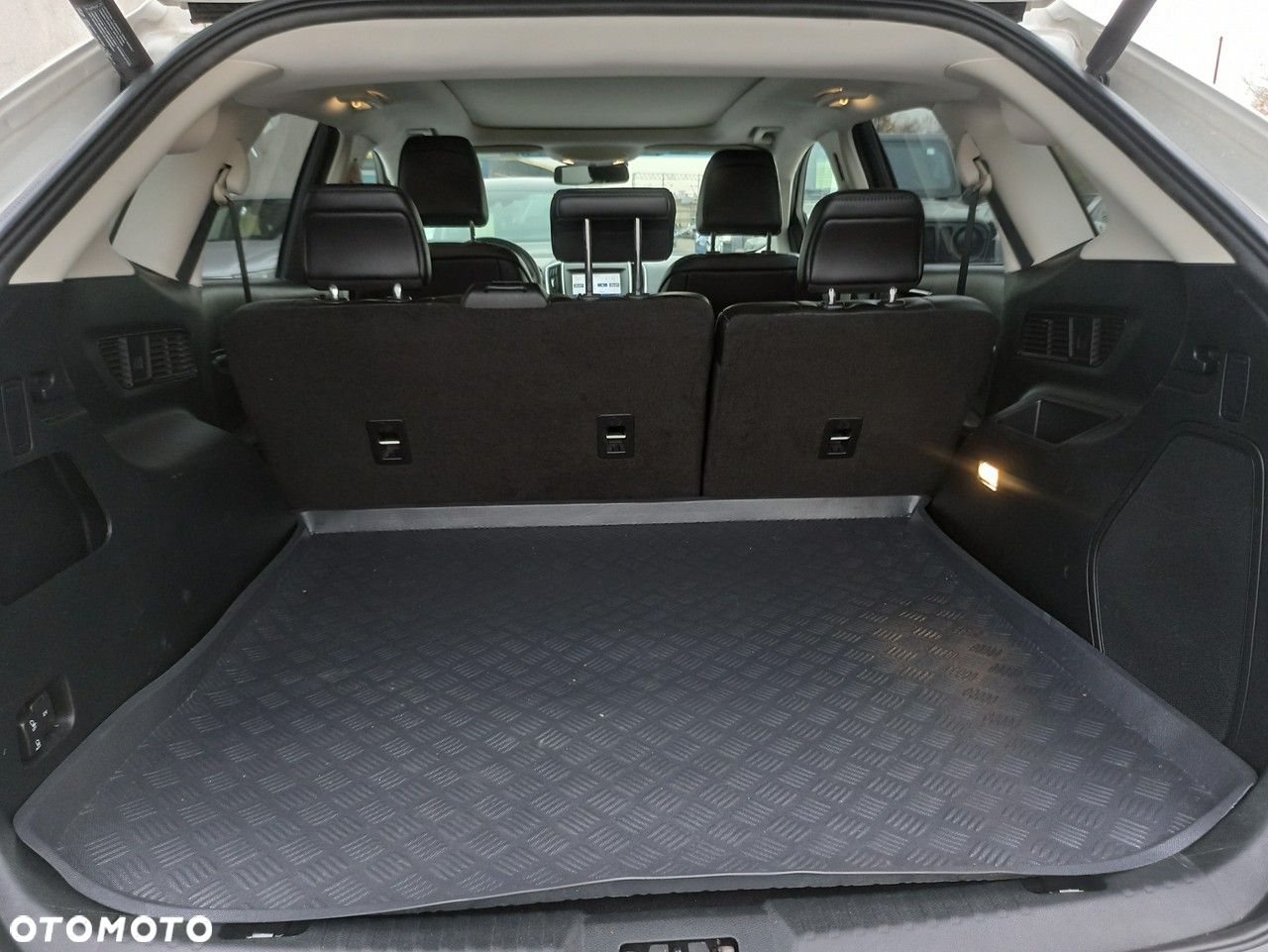 Ford Edge - 9