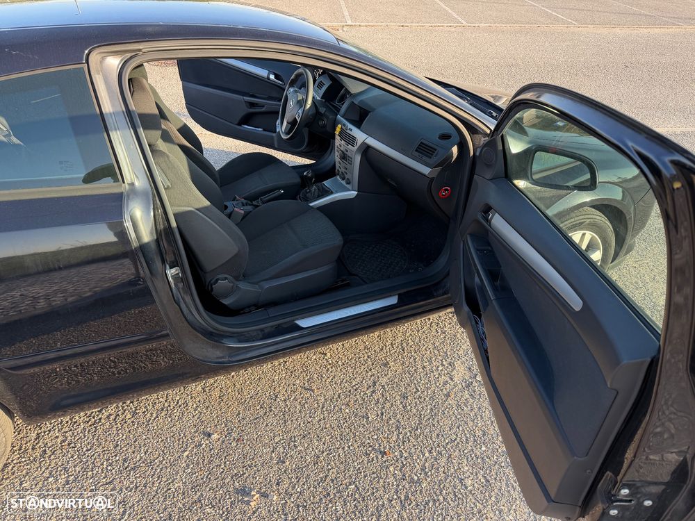 Opel Astra GTC 1.7 CDTI - 9