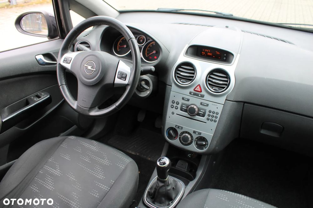 Opel Corsa - 15