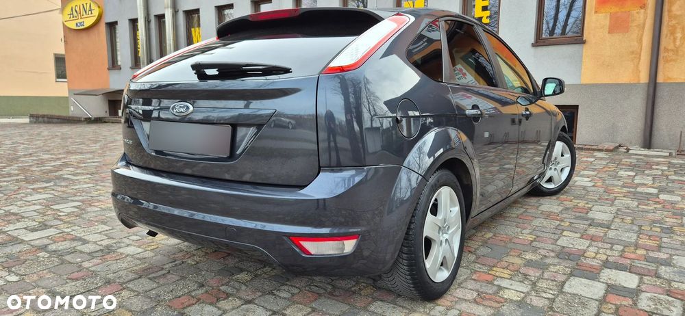Ford Focus 1.6 16V Sport - 4