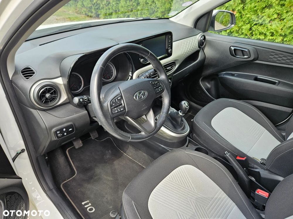 Hyundai i10 1.0 BlueDrive Comfort - 11