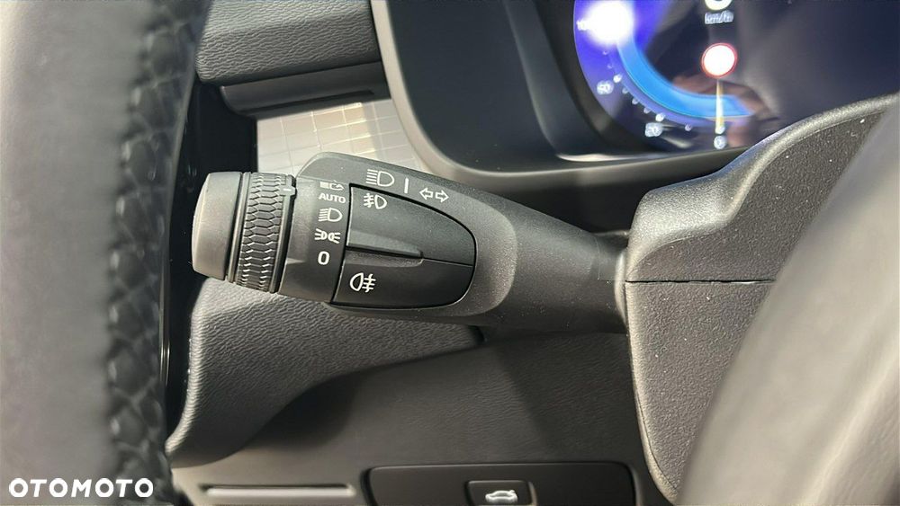 Volvo XC 40 B3 Plus Bright - 26