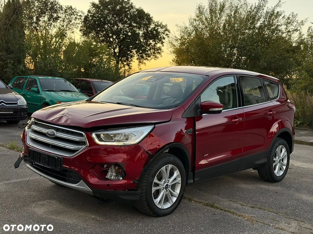Ford Kuga 2.0 TDCi 4x4 Titanium - 2