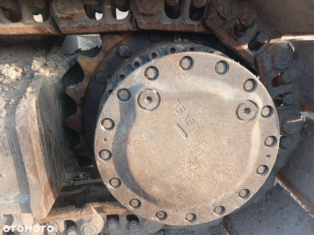 Caterpillar 320F - 12