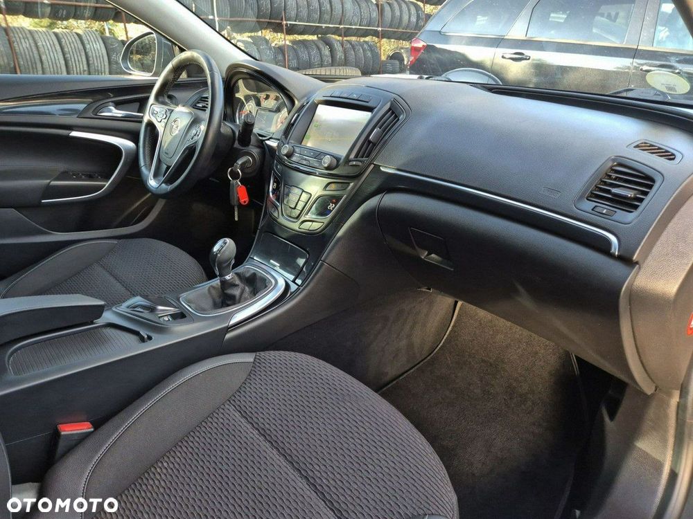 Opel Insignia - 28
