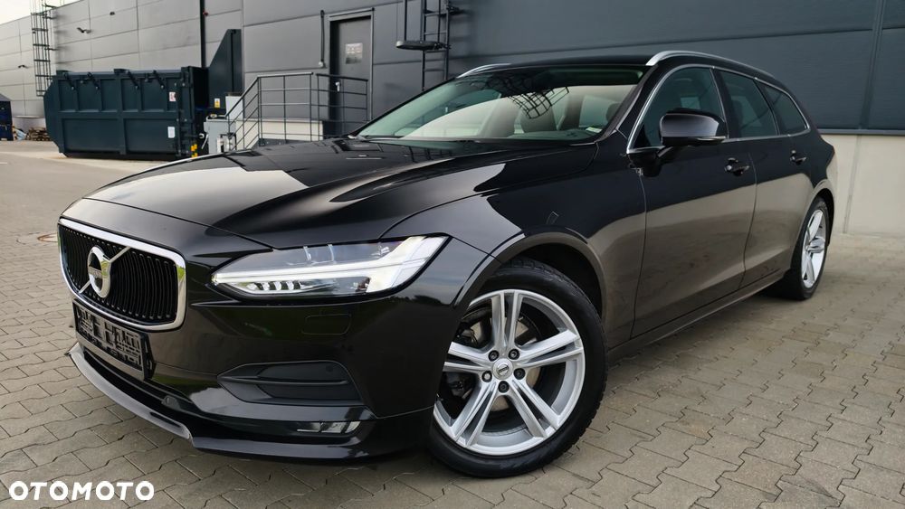 Volvo V90 D4 Geartronic Momentum Pro - 4