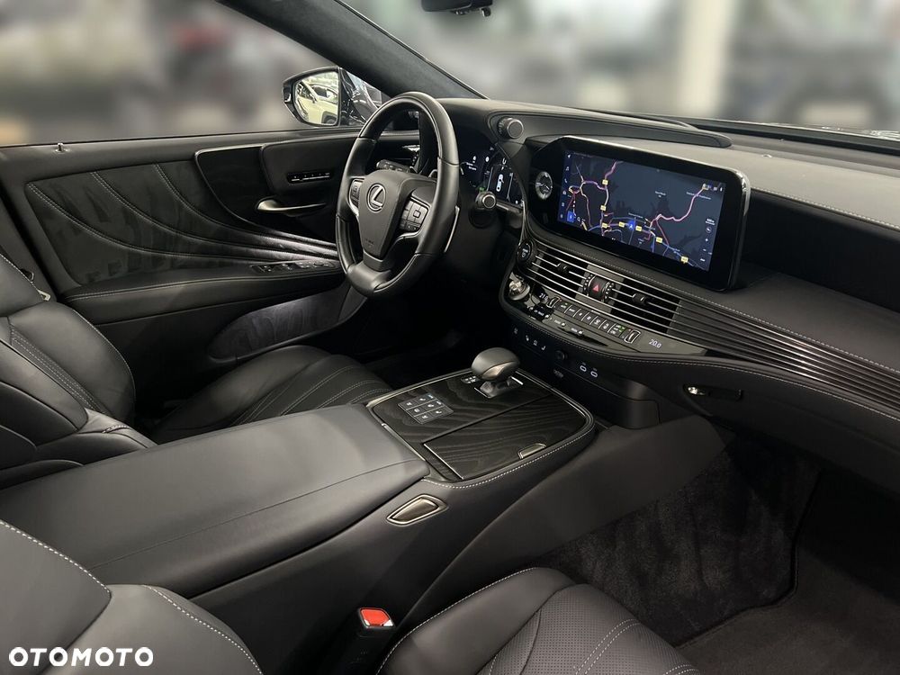 Lexus LS 500h Prestige AWD - 18