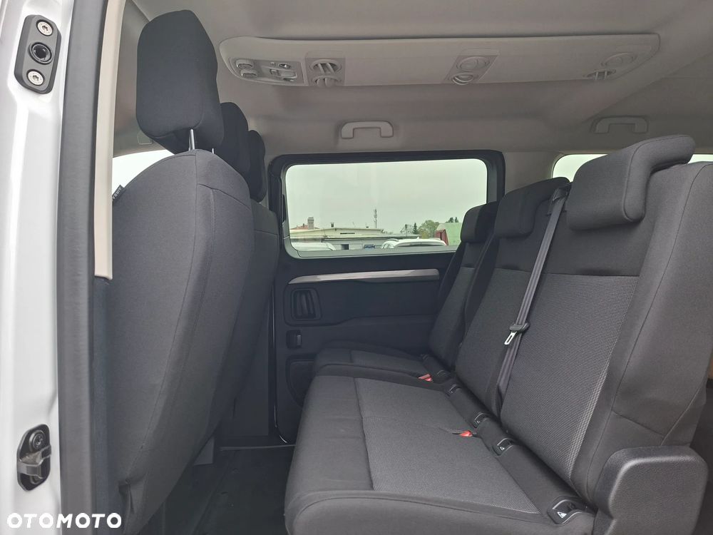 Toyota Proace Verso 2.2 D4-D Long Business - 23