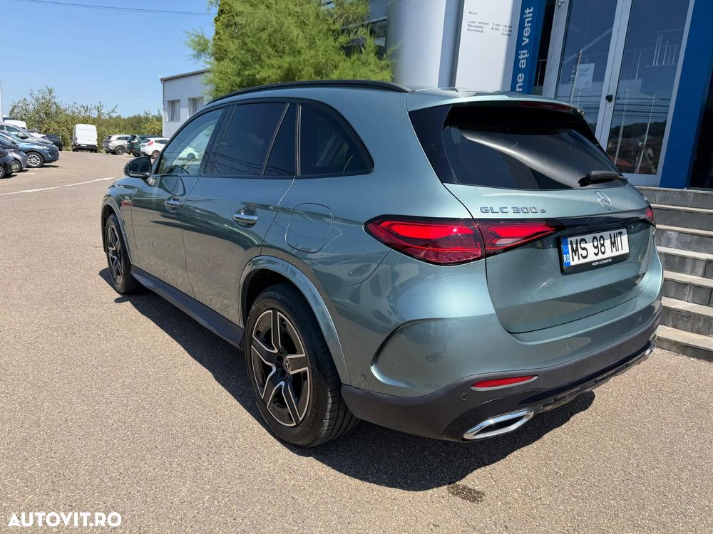 Mercedes-Benz GLC - 4